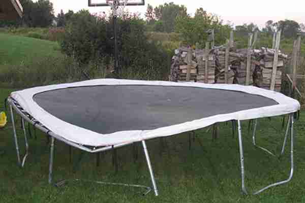 How to Get Rid of a Trampoline