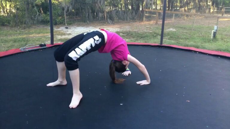 How to Do a Front Handspring on a Trampoline