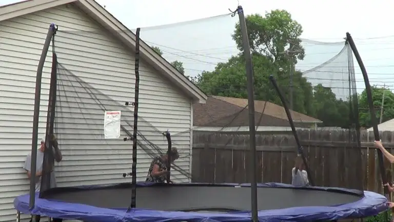 How to Set Up a Trampoline Net
